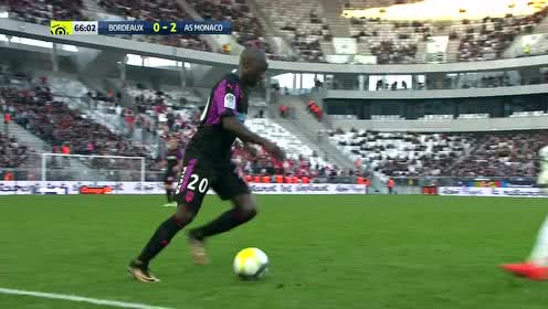 上一次对阵安哥拉：梅西斯卡洛尼替补登场，阿亚拉百场（上次对阵安哥拉：梅西与斯卡洛尼替补出场，阿亚拉迎来第100场）