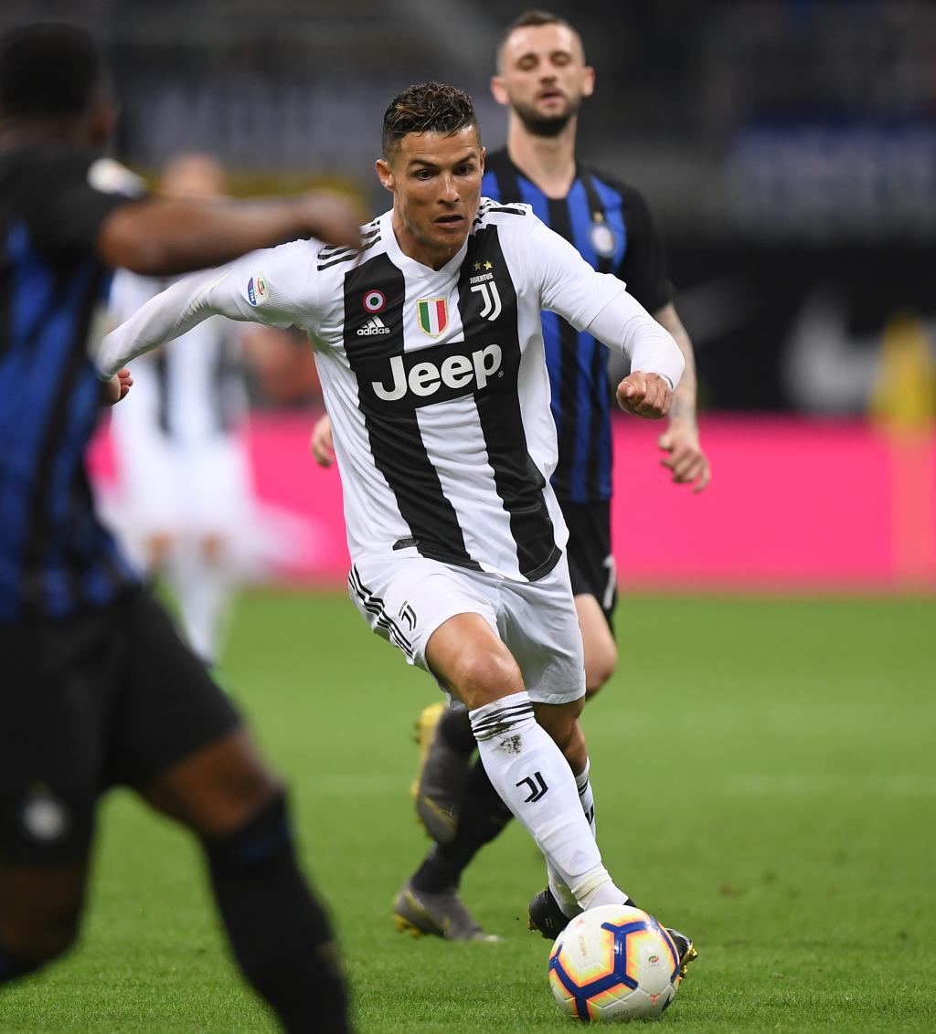 西甲焦点战！马竞主场迎战瓦伦西亚 西蒙尼誓破蝙蝠军团防线（西甲重磅对决：马竞主场迎瓦伦西亚，西蒙尼誓撕蝙蝠军团防线）