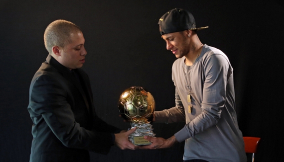 小瓦&贝恩&萨格斯同砍25+，魔术上次有此表现在2019年（小瓦、贝恩、萨格斯齐砍25+，魔术自2019年来首次达成）