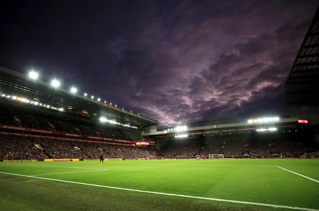 11球，巴萨是欧冠改制以来打入乌龙球最多的球队（欧冠改制以来，巴萨以11次乌龙球居首）