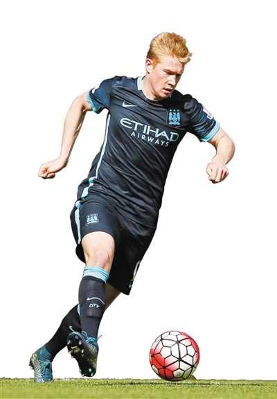 快船大胜巩固西部排名（快船大捷，稳居西部前列）