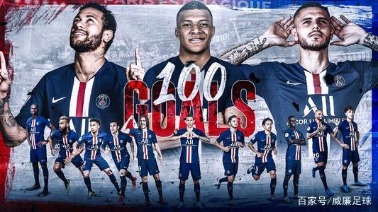 太阳报：里奇的主持人女友亮相米兰德比，透视装造型引发热议（太阳报称：里奇的主持人女友出席米兰德比，身着透视装引发热议）